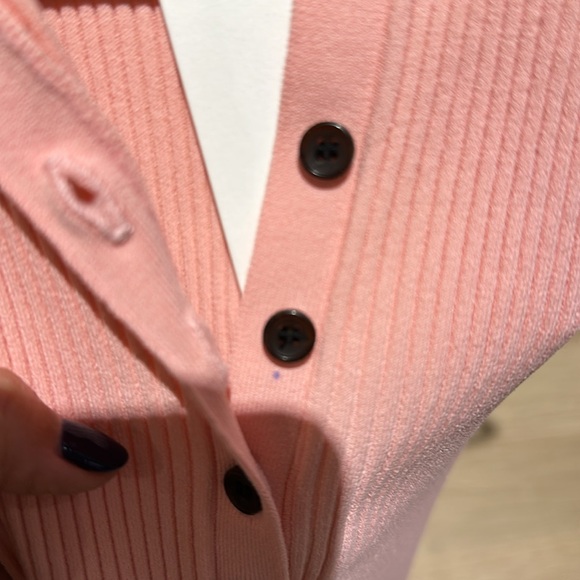 Pink ALC sleeveless top with color - Picture 2 of 3